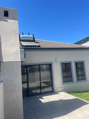 House For Sale in Zeekoeivlei, Cape Town